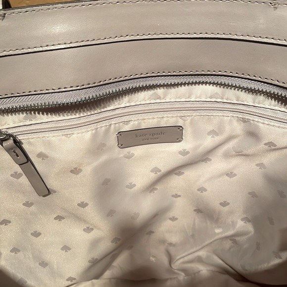Kate Spade Janie Grayish Taupe Smooth Leather Tote EUC - Picture 9 of 13